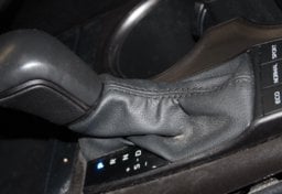 2023 Toyota Camry SE - Thumbnail 34