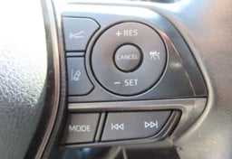 2023 Toyota Camry SE - Thumbnail 13