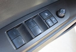 2023 Toyota Camry SE - Thumbnail 35