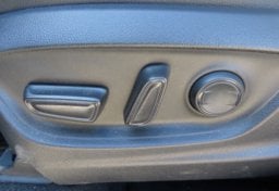 2024 Toyota Corolla Cross XLE - Thumbnail 30