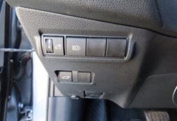 2024 Toyota Corolla Cross XLE - Thumbnail 24