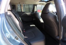 2024 Toyota Corolla Cross XLE - Thumbnail 27