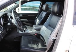 2015 Jeep Grand Cherokee - Thumbnail 35