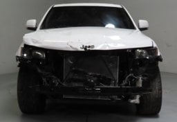 2013 Jeep Grand Cherokee SRT8 Alpine - Thumbnail 12