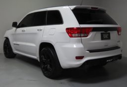 2013 Jeep Grand Cherokee SRT8 Alpine - Thumbnail 9