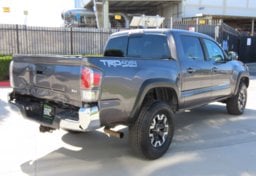 2021 Toyota Tacoma TRD Off-Road - Thumbnail 7