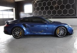 2018 Porsche 911 Turbo AWD - Thumbnail 8