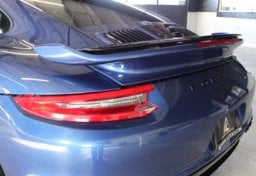 2018 Porsche 911 Turbo S - Thumbnail 33