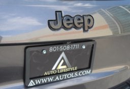 2015 Jeep Grand Cherokee - Thumbnail 25