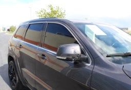 2015 Jeep Grand Cherokee - Thumbnail 29