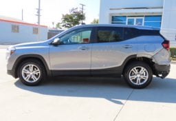 2024 GMC Terrain SLE - Thumbnail 5