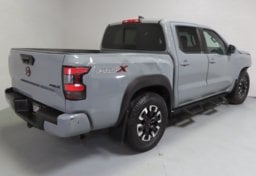 2024 Nissan Frontier PRO-X - Thumbnail 9