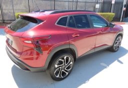 2024 Chevrolet Trax RS - Thumbnail 9
