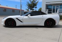 2017 Chevrolet Corvette Z51 - Thumbnail 8