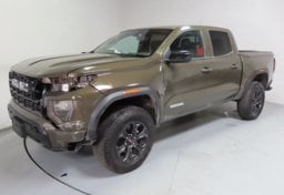 2025 GMC Canyon Elevation - Thumbnail 2