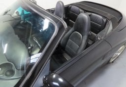 2004 Porsche 911 - Thumbnail 20