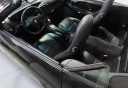 2004 Porsche 911 - Thumbnail 19