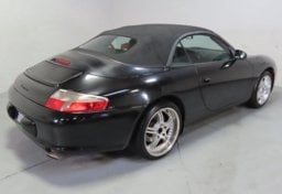 2004 Porsche 911 - Thumbnail 13