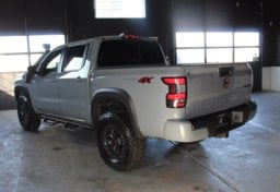 2024 Nissan Frontier  PRO-4X - Thumbnail 7
