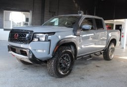 2024 Nissan Frontier  PRO-4X - Thumbnail 2