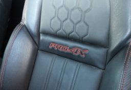 2024 Nissan Frontier  PRO-4X - Thumbnail 16