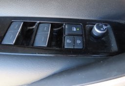 2021 Toyota Corolla Hatchback XSE - Thumbnail 27