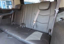 2016 Cadillac Escalade Luxury Collection - Thumbnail 27