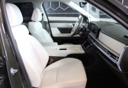 2025 Hyundai SANTA FE - Thumbnail 33