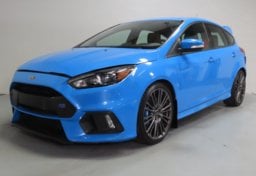 2017 Ford Focus RS - Thumbnail 4