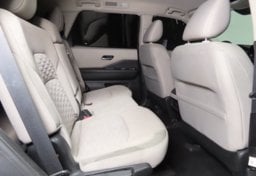 2022 Nissan Pathfinder SV - Thumbnail 27