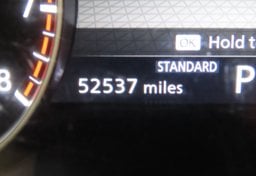 2022 Nissan Pathfinder SV - Thumbnail 33