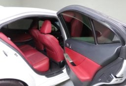 2016 Lexus IS 200t - Thumbnail 32