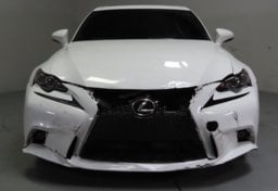 2016 Lexus IS 200t - Thumbnail 12