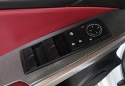 2016 Lexus IS 200t - Thumbnail 13