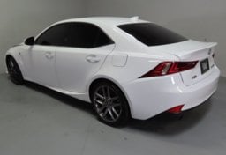 2016 Lexus IS 200t - Thumbnail 7