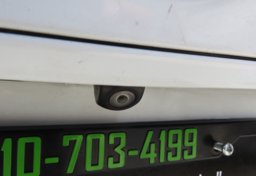 2016 Lexus IS 200t - Thumbnail 19