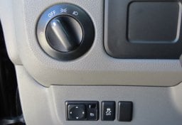 2016 Nissan NV - Thumbnail 25