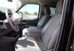 2016 Nissan NV 3500 HD - Thumbnail 23