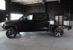 2024 Toyota Tundra 4x4 SR5 - Thumbnail 10
