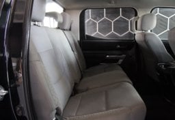 2024 Toyota Tundra 4x4 SR5 - Thumbnail 32
