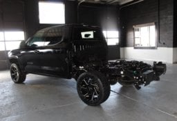 2024 Toyota Tundra 4x4 SR5 - Thumbnail 6