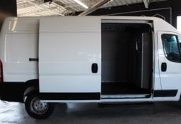 2023 Ram ProMaster 2500 - Thumbnail 31