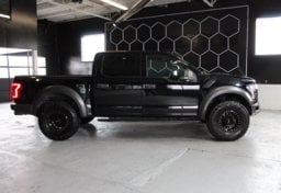 2018 Ford F-150 Raptor - Thumbnail 5