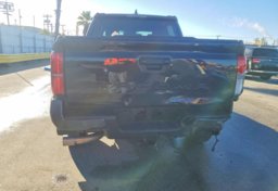 2025 Toyota Tacoma - Thumbnail 6