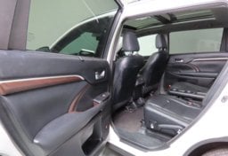2015 Toyota Highlander AWD Limited Platinum - Thumbnail 31