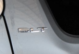 2023 GMC Acadia - Thumbnail 16