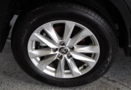 2024 Toyota Corolla Cross AWD LE - Thumbnail 24