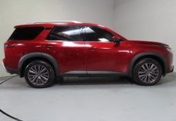 2023 Nissan Pathfinder AWD SL - Thumbnail 5