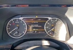 2023 Nissan Pathfinder - Thumbnail 11