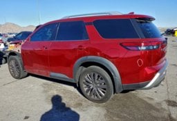 2023 Nissan Pathfinder - Thumbnail 4